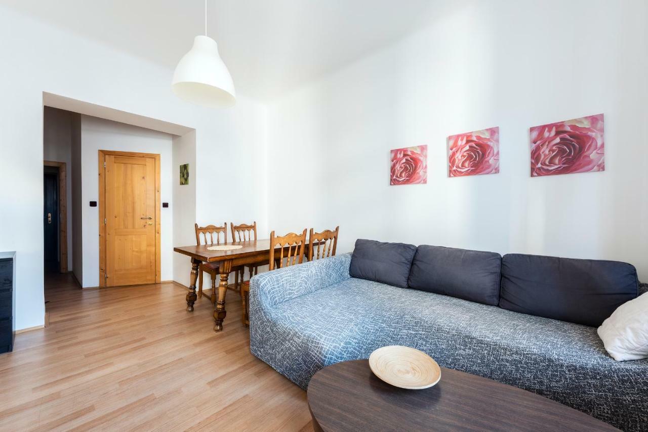 Family 6 Apartamento Praga